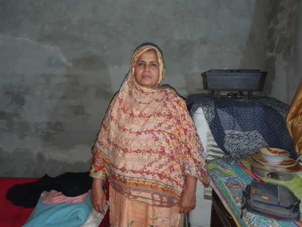 Shamshad Bibi (Clothing)